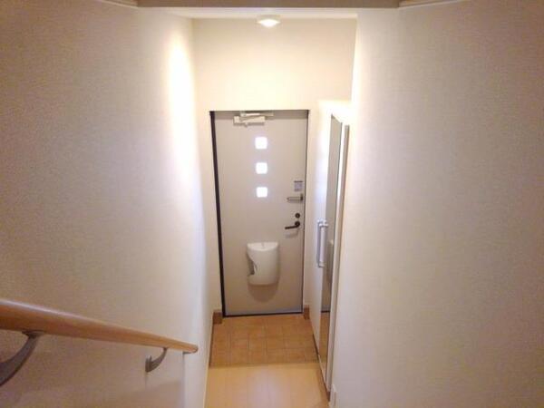 甲府市新田町のアパート