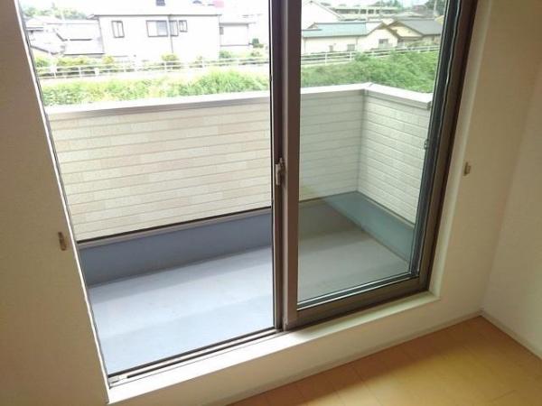 甲府市新田町のアパート