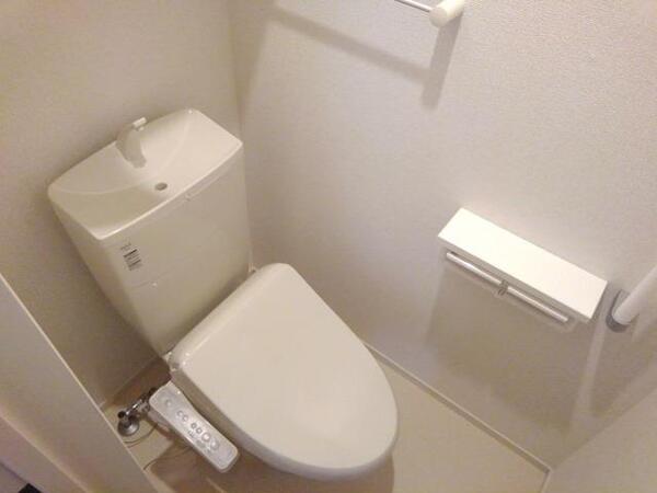 甲斐市富竹新田のアパート