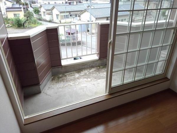 甲斐市島上条のアパート