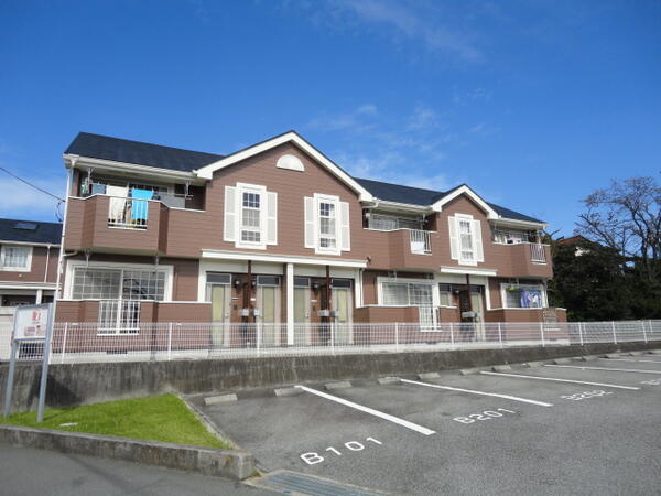 甲斐市島上条のアパート
