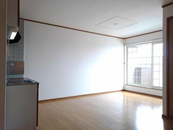 甲斐市島上条のアパート