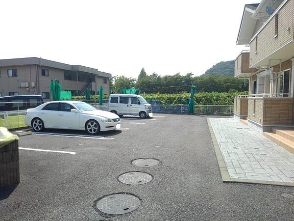 甲府市桜井町のアパート