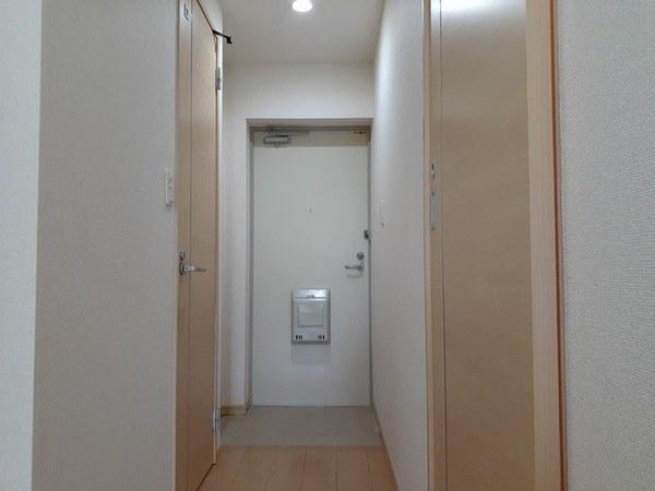 中央市下河東のマンション