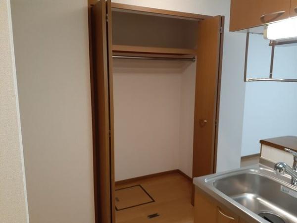 甲府市住吉４丁目のアパート