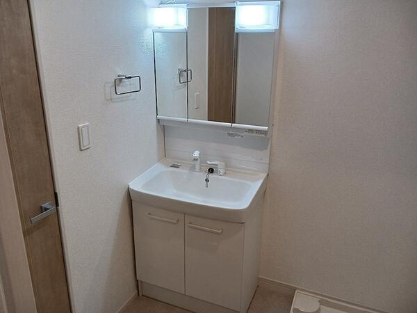 甲府市上今井町のアパート