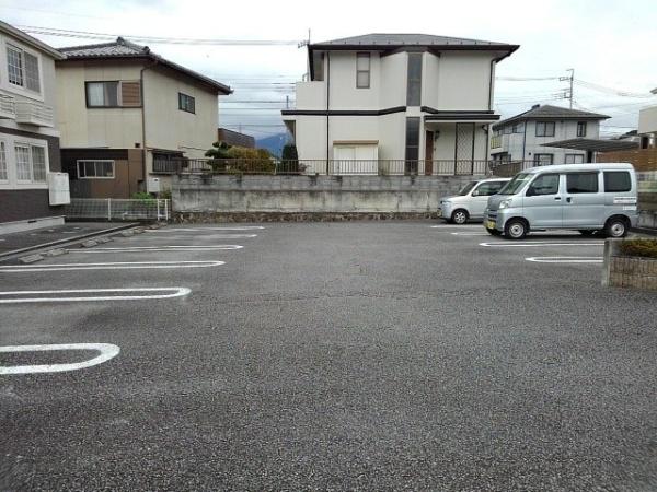 甲斐市境のアパート