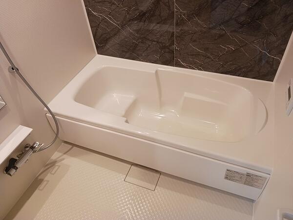 甲府市中小河原町のアパート