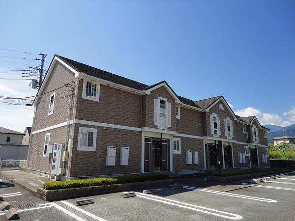 南アルプス市下宮地のアパート