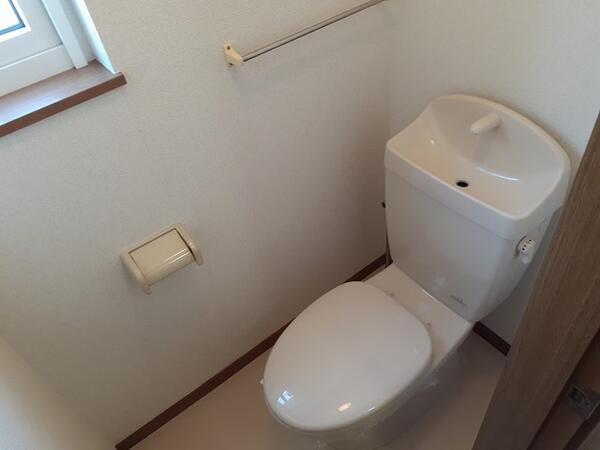 甲府市古府中町のアパート