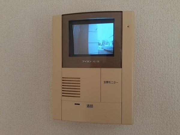 甲府市里吉１丁目のアパート