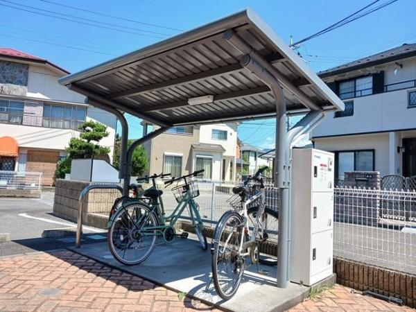 甲府市里吉１丁目のアパート