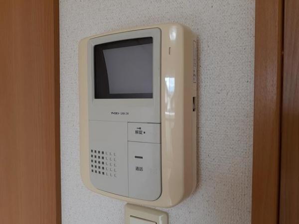 甲斐市西八幡のマンション