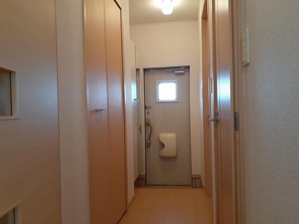南巨摩郡富士川町小林のアパート