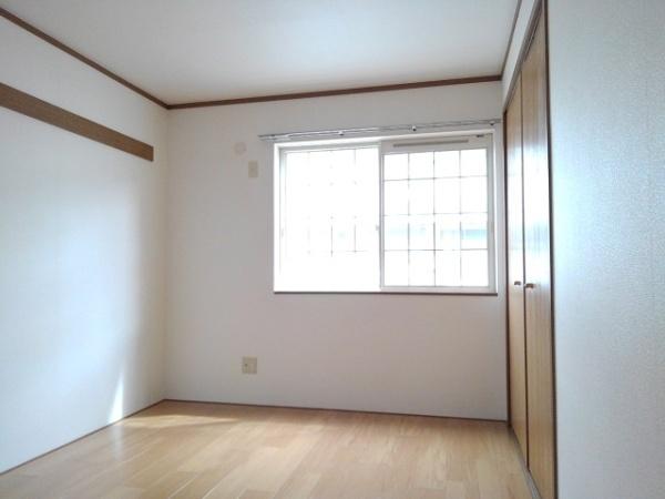 甲府市青葉町のアパート