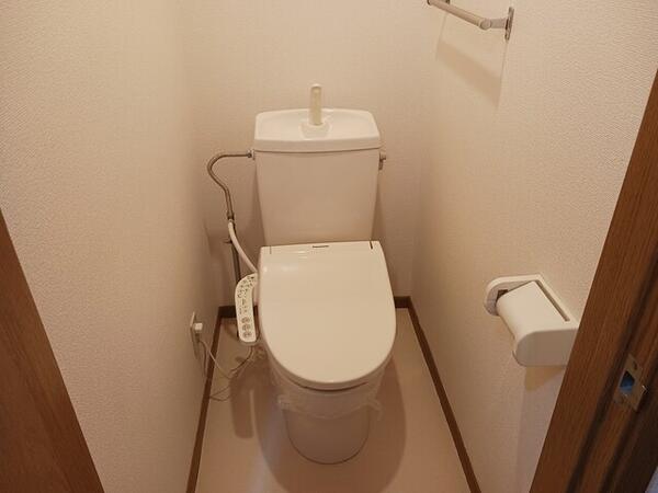 甲府市青葉町のアパート