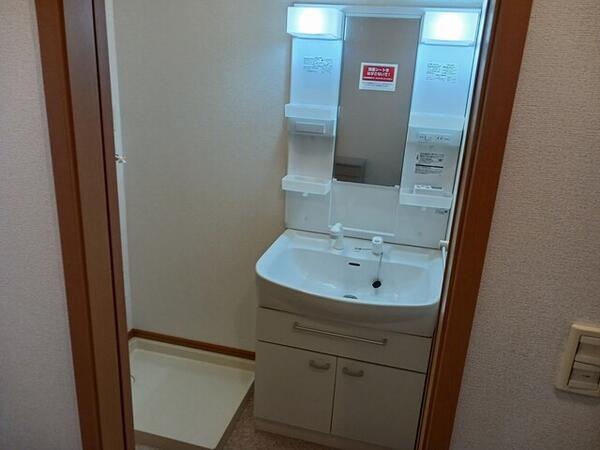 甲府市大里町のアパート