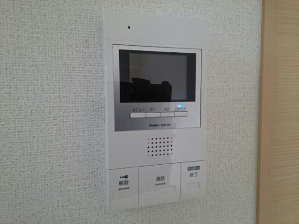 中巨摩郡昭和町河西のマンション