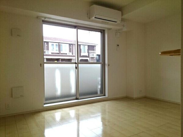 中巨摩郡昭和町河西のマンション