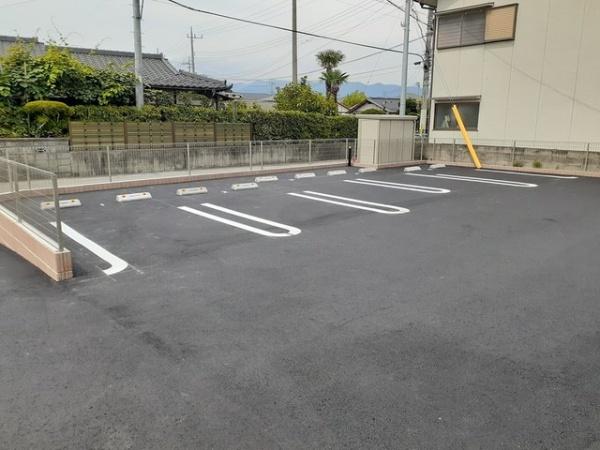 甲府市大里町のアパート