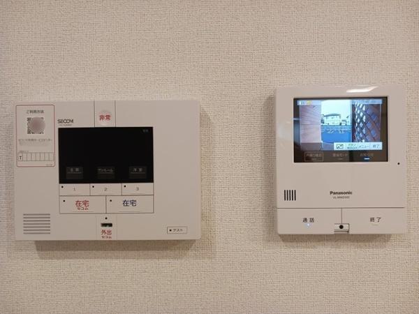 甲府市中小河原町のアパート