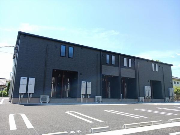 甲斐市西八幡のアパート