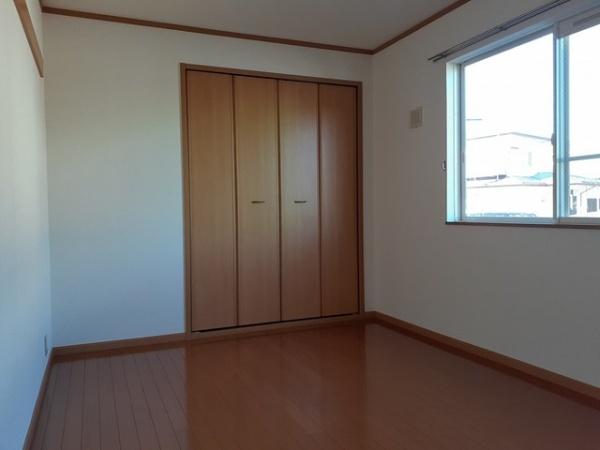 甲斐市篠原のアパート
