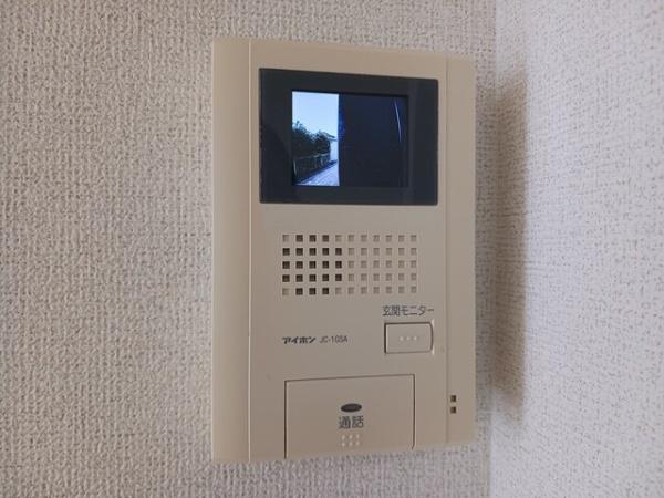 中巨摩郡昭和町築地新居のアパート