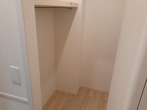 南アルプス市西野のアパート