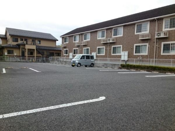 南巨摩郡富士川町小林のアパート