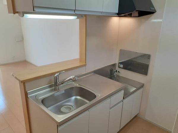 笛吹市石和町四日市場のアパート