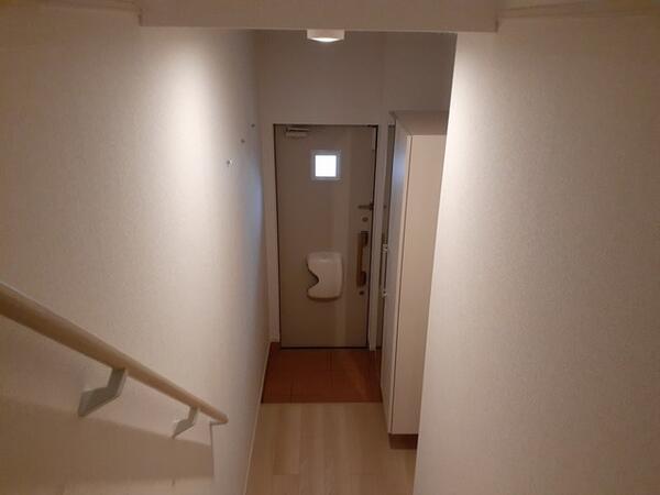 山梨市小原東のアパート
