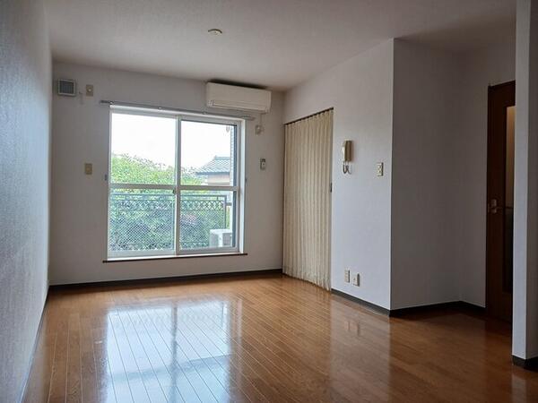 甲斐市西八幡のマンション