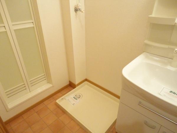 甲府市大津町のアパート