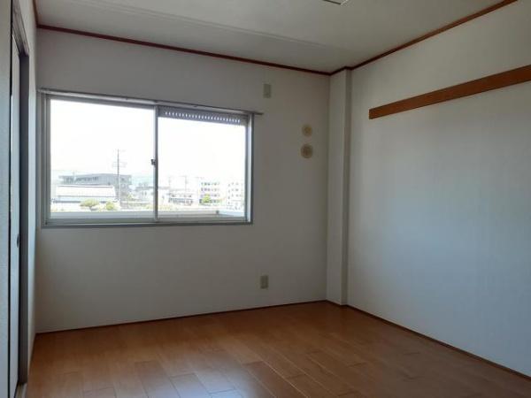 甲府市堀之内町のアパート
