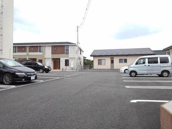 甲府市蓬沢１丁目のアパート