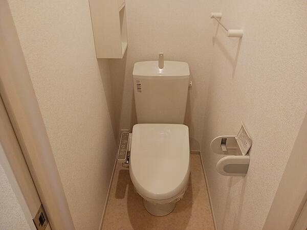 甲府市蓬沢１丁目のアパート