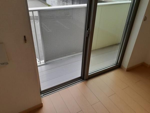 甲府市下飯田３丁目のアパート