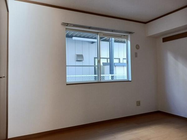 南アルプス市浅原のアパート