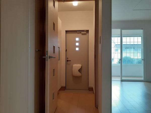 甲府市岩窪町のアパート