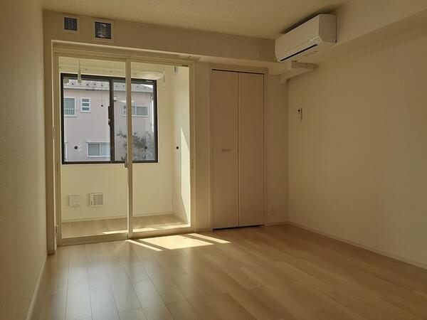 甲府市屋形３丁目のアパート
