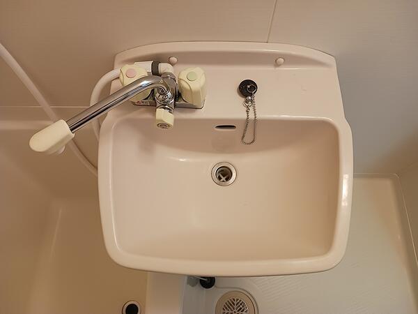 甲府市下飯田３丁目のアパート