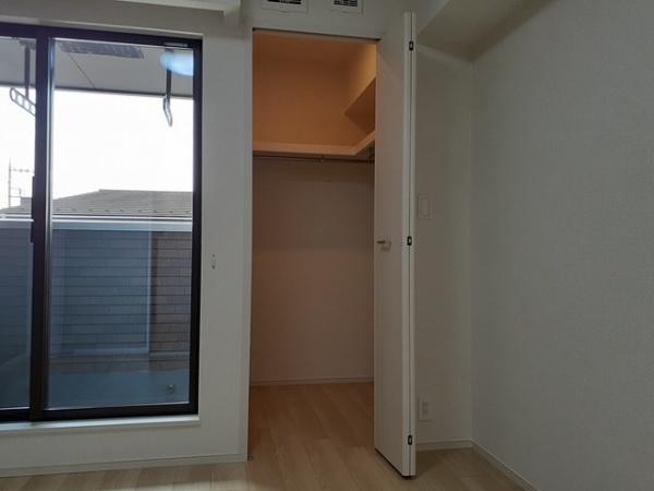甲府市屋形３丁目のアパート