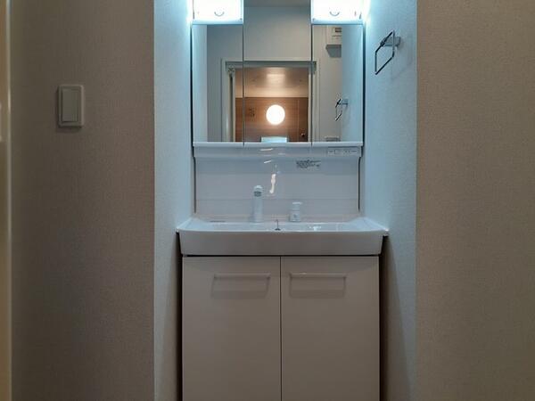 甲府市屋形３丁目のアパート