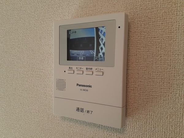 中央市布施のアパート
