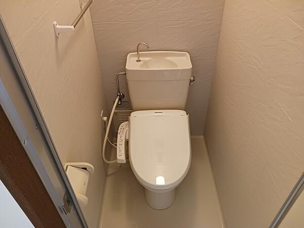 甲府市下飯田３丁目のアパート