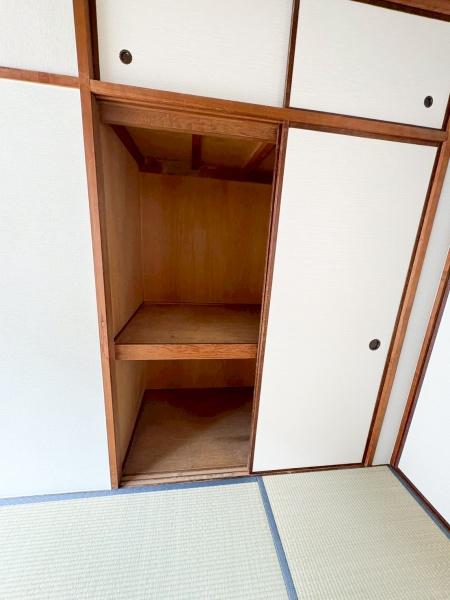 大阪市中央区南新町２丁目のマンション
