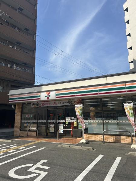 スプランディッド中之島WEST(セブンイレブン　大阪玉川3丁目店)