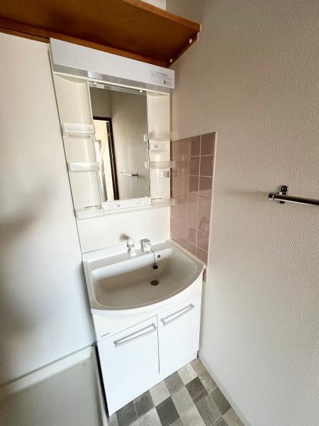 フィッシェ福原