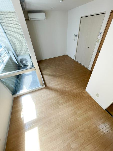 キャピトル靭本町